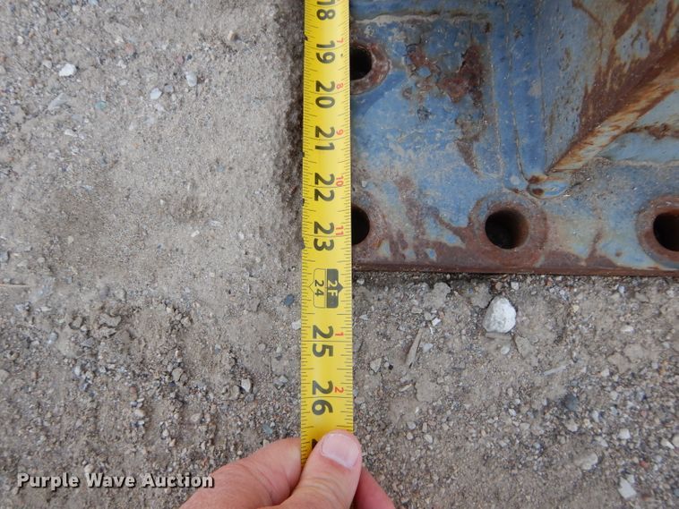 image for item DM0710 (2) excavator attachments