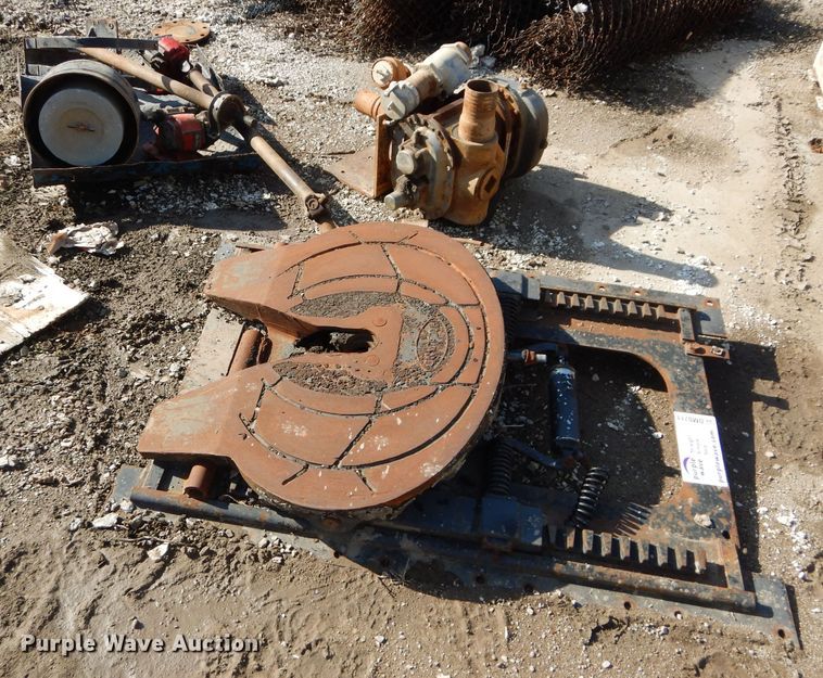 image for item DM0711 International  truck parts