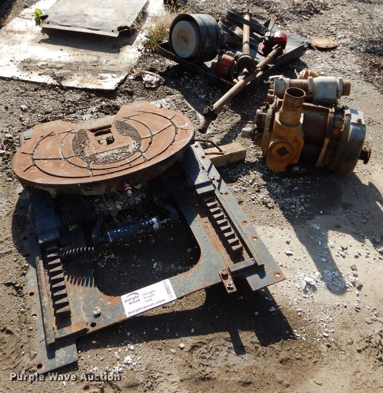 image for item DM0711 International  truck parts