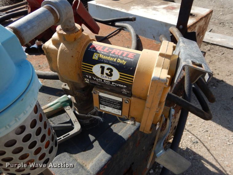 image for item DM0712 (2) auxiliary fuel tanks