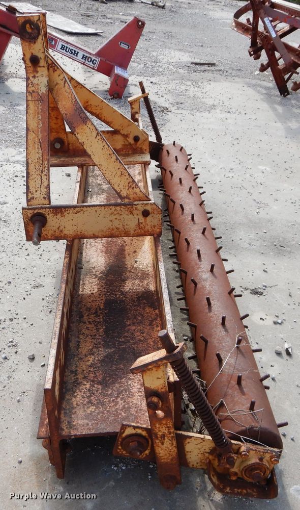 image for item DM0716 Gill  soil pulverizer