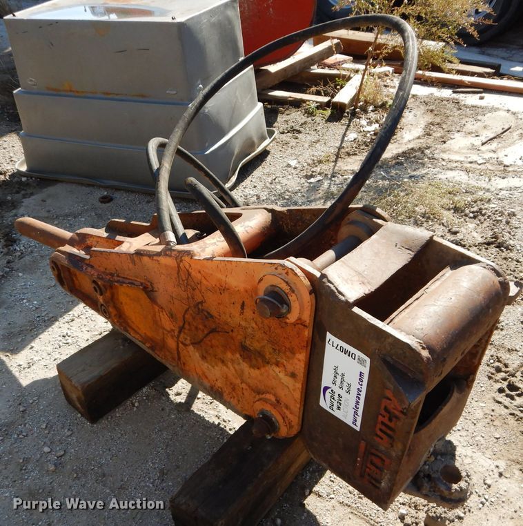 image for item DM0717 Stanley MB550  breaker