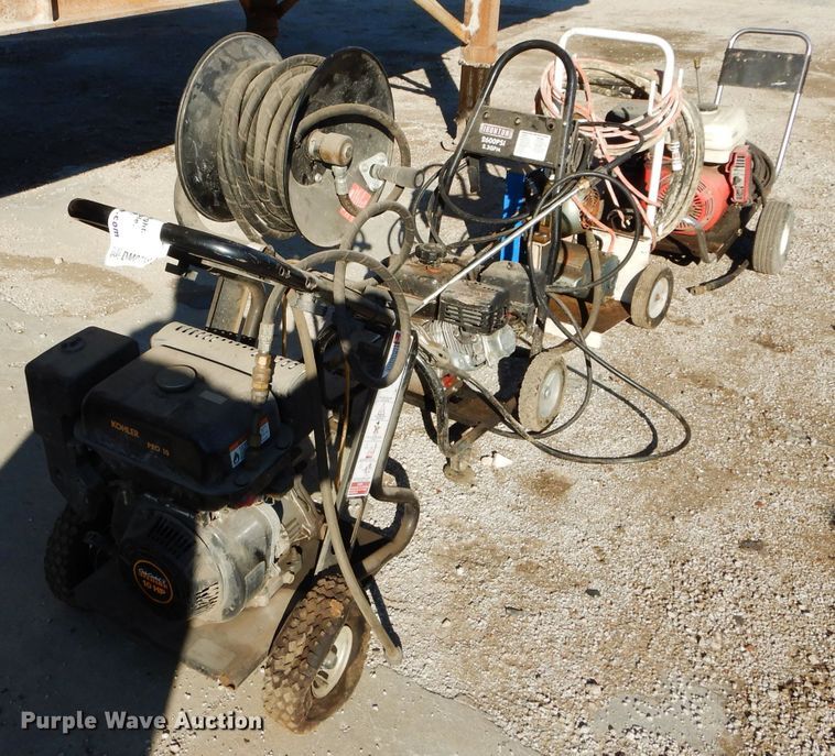 image for item DM0718 (3) pressure washers