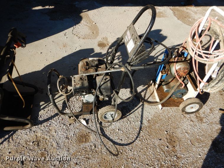 image for item DM0718 (3) pressure washers