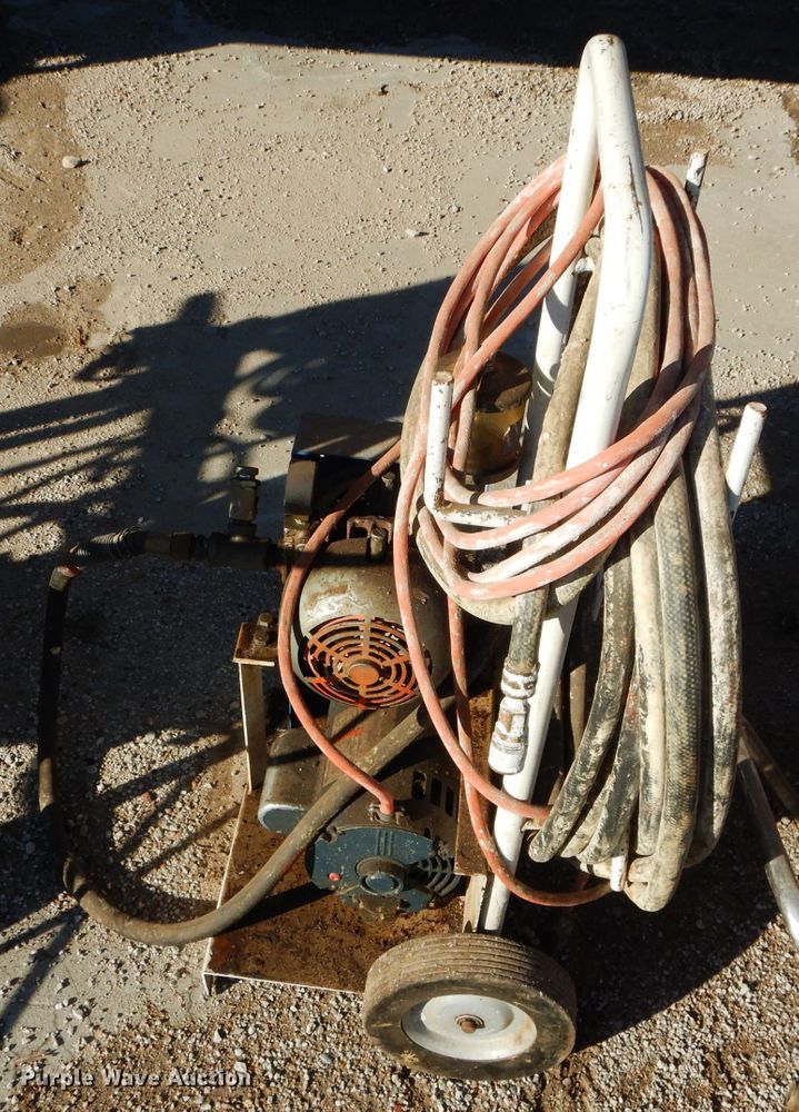 image for item DM0718 (3) pressure washers