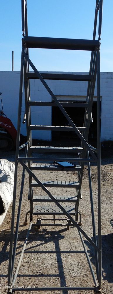 image for item DM0719 Warehouse ladder