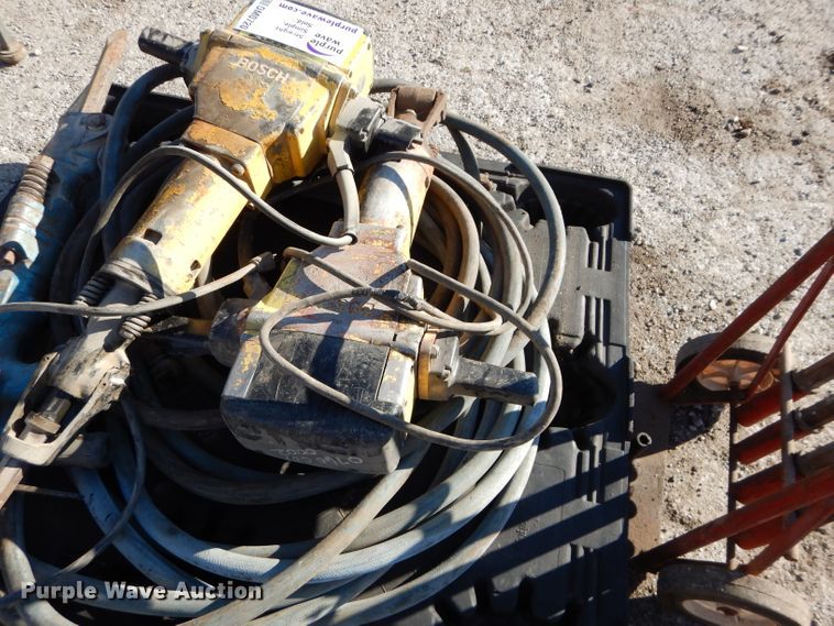 image for item DM0720 (3) jack hammers