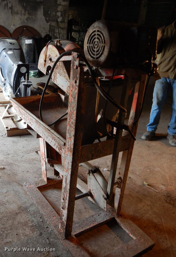 image for item DM0723 Norton BBL-34-SY  masonry saw