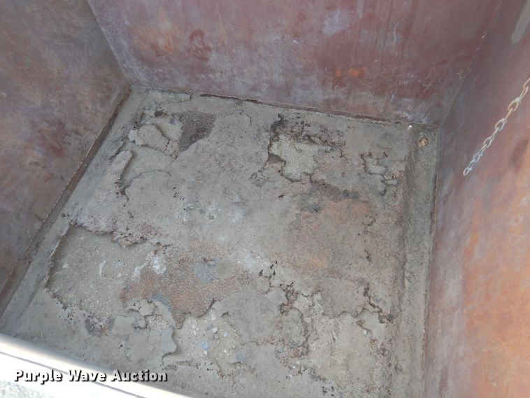 image for item DN0071 (18) dumpsters