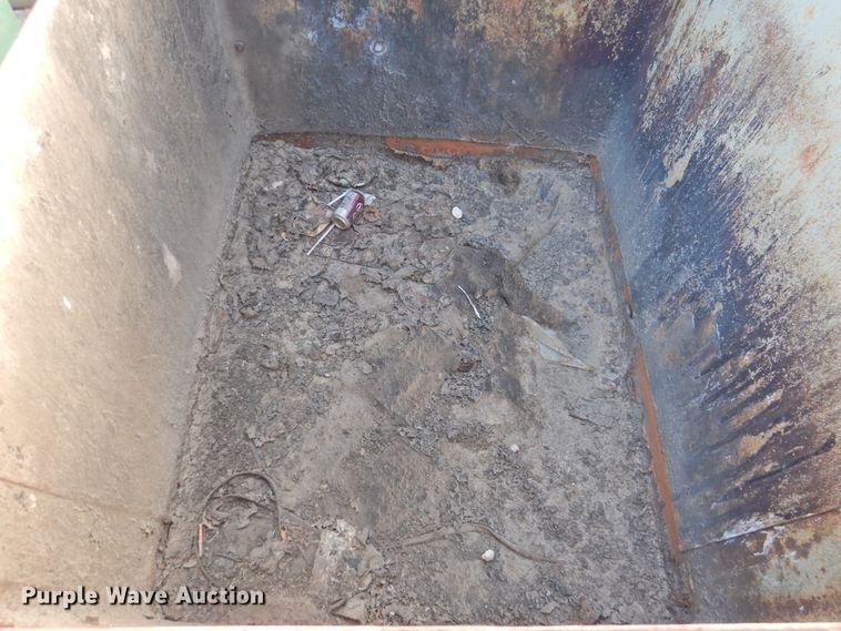 image for item DN0071 (18) dumpsters