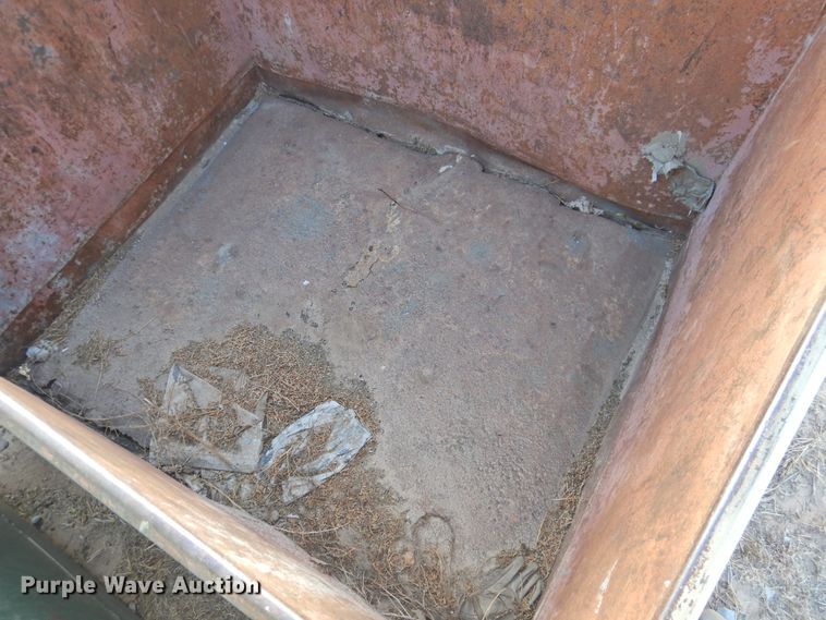 image for item DN0071 (18) dumpsters