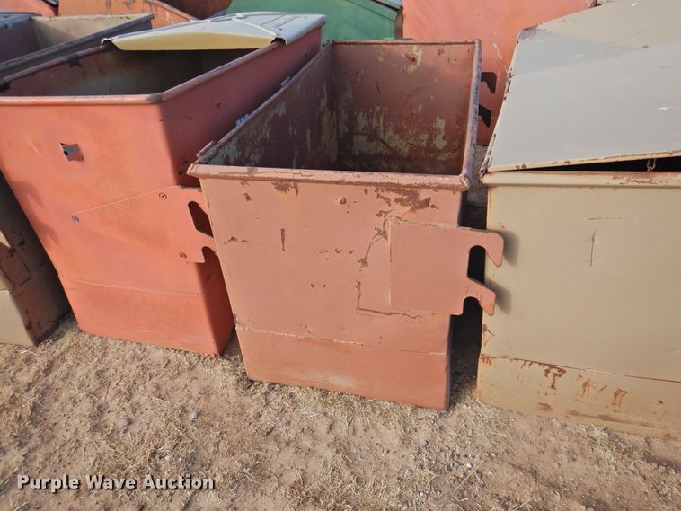 image for item DN0071 (18) dumpsters