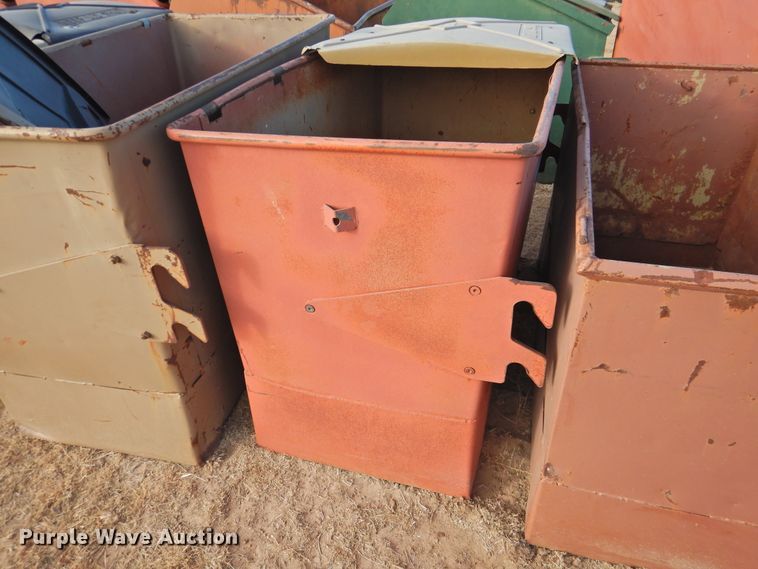 image for item DN0071 (18) dumpsters