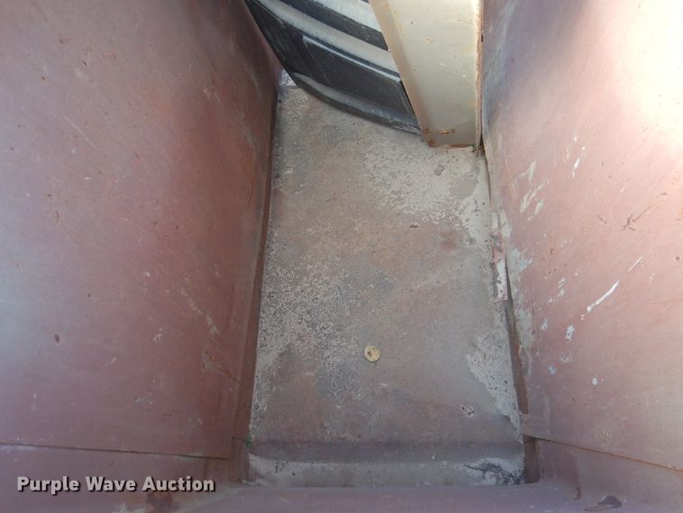 image for item DN0071 (18) dumpsters