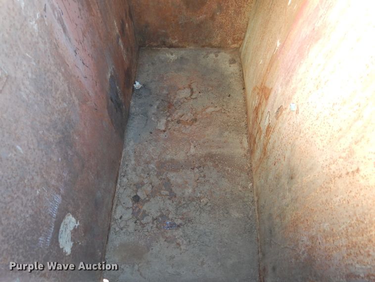 image for item DN0071 (18) dumpsters