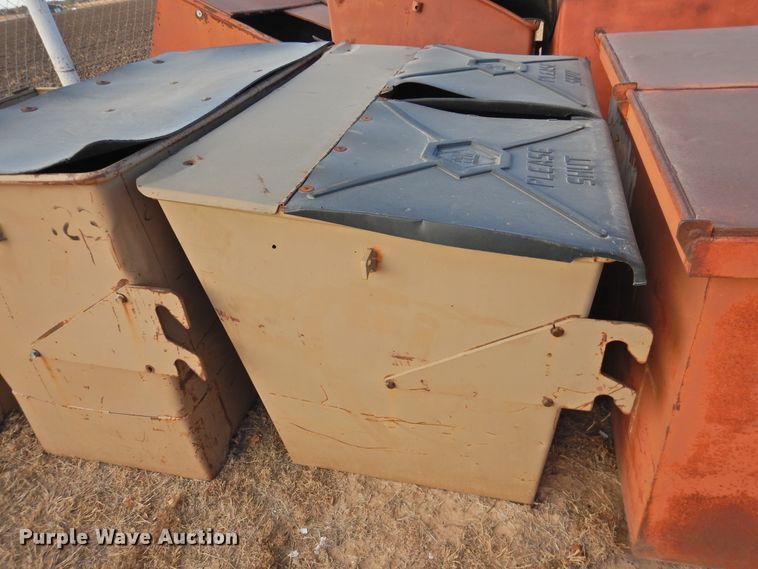 image for item DN0071 (18) dumpsters