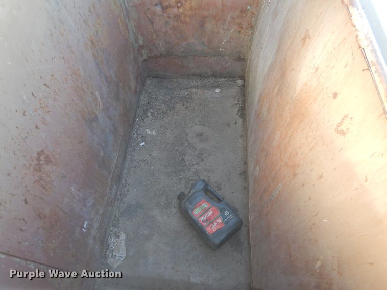 image for item DN0071 (18) dumpsters