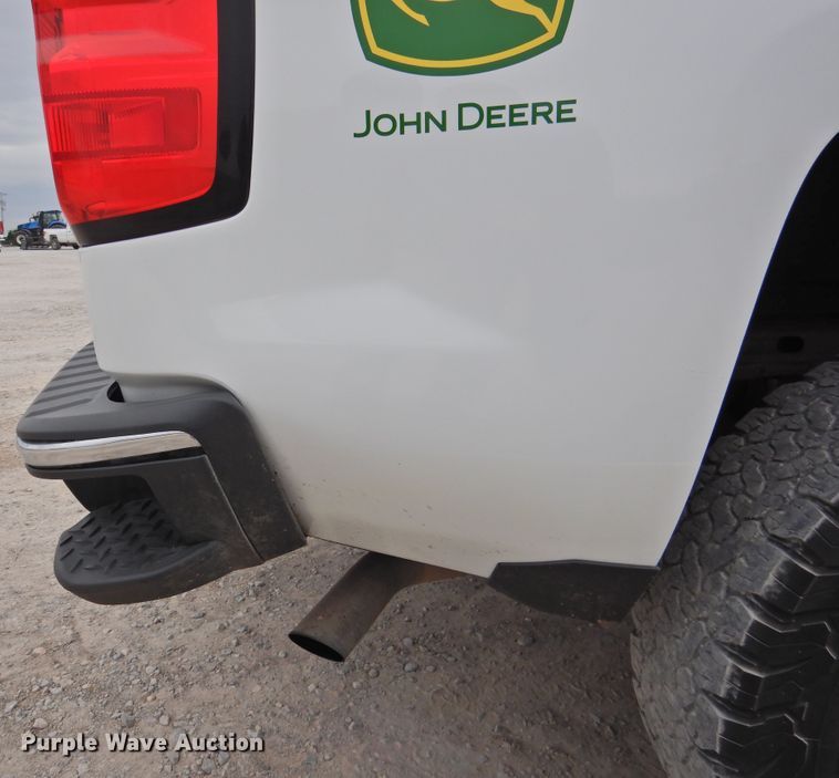 image for item DN0076 2016 Chevrolet Silverado 1500  Double Cab pickup truck