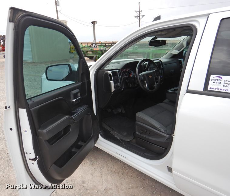 image for item DN0076 2016 Chevrolet Silverado 1500  Double Cab pickup truck