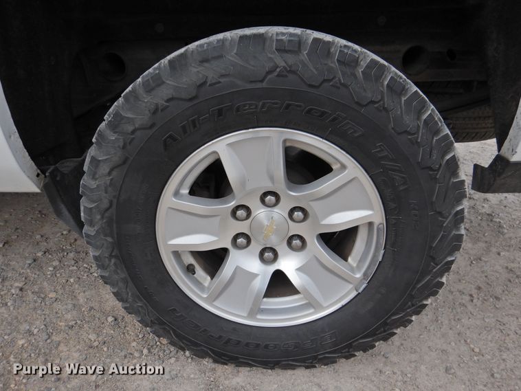 image for item DN0076 2016 Chevrolet Silverado 1500  Double Cab pickup truck