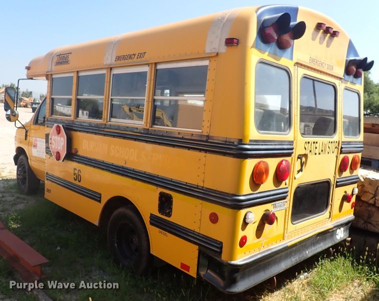 image for item DN1941 2002 Ford Econoline E350 Super Duty  school bus