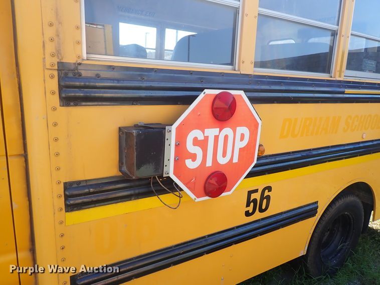 image for item DN1941 2002 Ford Econoline E350 Super Duty  school bus