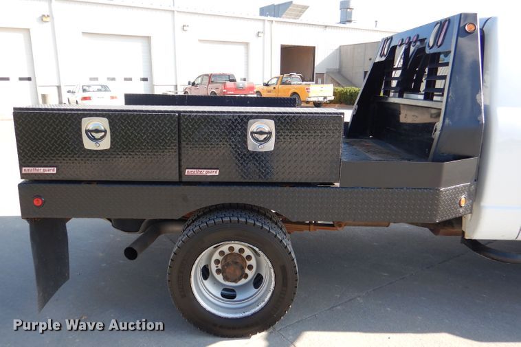 image for item DN5327 2009 Dodge Ram 5500HD  flatbed truck
