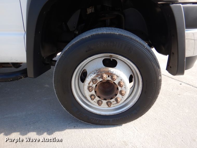 image for item DN5327 2009 Dodge Ram 5500HD  flatbed truck