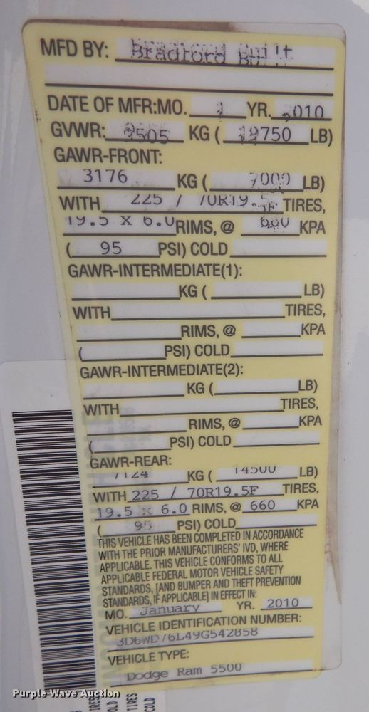 image for item DN5327 2009 Dodge Ram 5500HD  flatbed truck