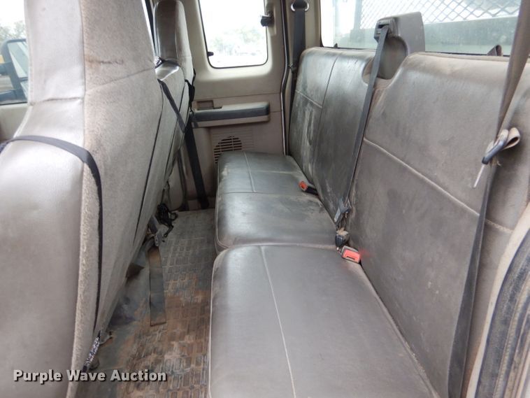 image for item DN5338 2009 Ford F350 Super Duty  SuperCab utility bed pickup truck