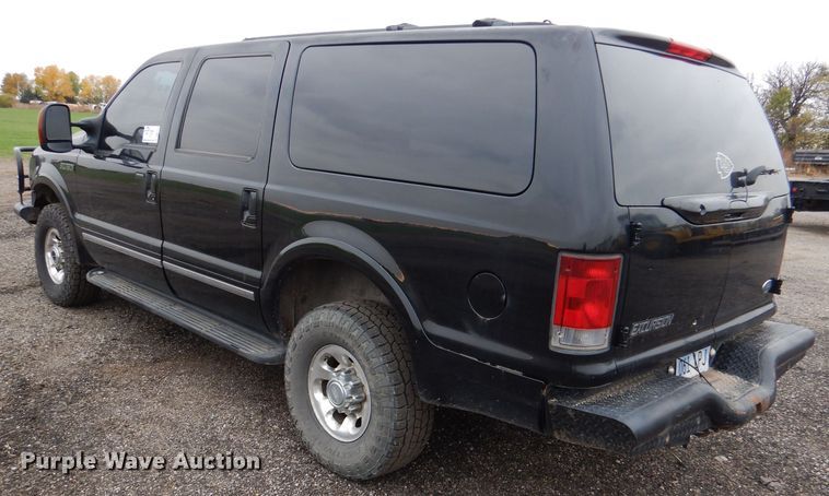 image for item DN5339 2004 Ford Excusrion  SUV
