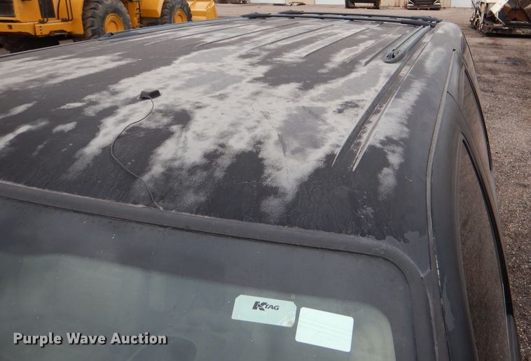 image for item DN5339 2004 Ford Excusrion  SUV