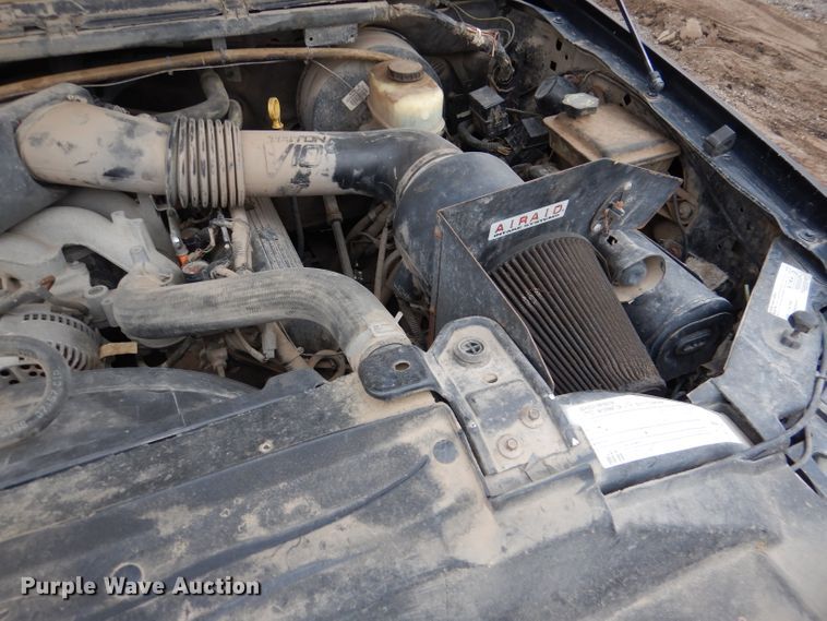 image for item DN5339 2004 Ford Excusrion  SUV