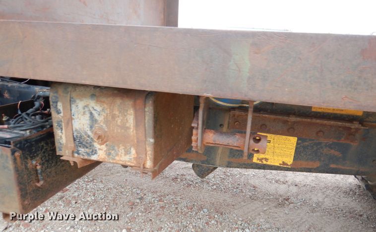 image for item DN5348 1985 Ford LNT8000  dump flatbed truck