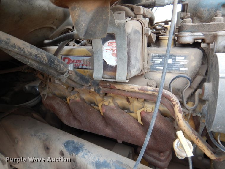 image for item DN5348 1985 Ford LNT8000  dump flatbed truck