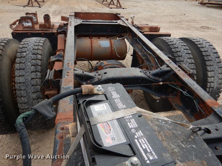 image for item DN5349 1980 GMC  truck cab and chassis