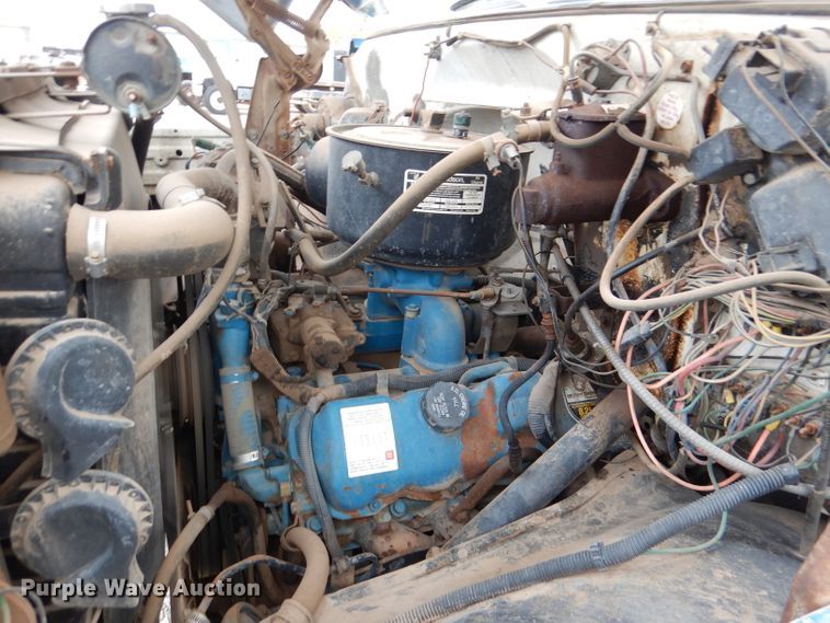 image for item DN5349 1980 GMC  truck cab and chassis