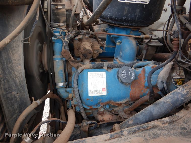 image for item DN5349 1980 GMC  truck cab and chassis