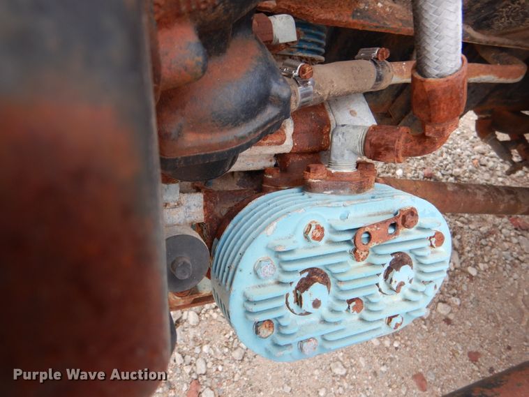 image for item DN5349 1980 GMC  truck cab and chassis