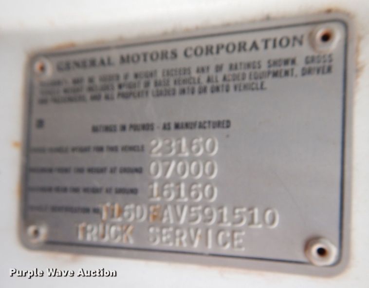 image for item DN5349 1980 GMC  truck cab and chassis