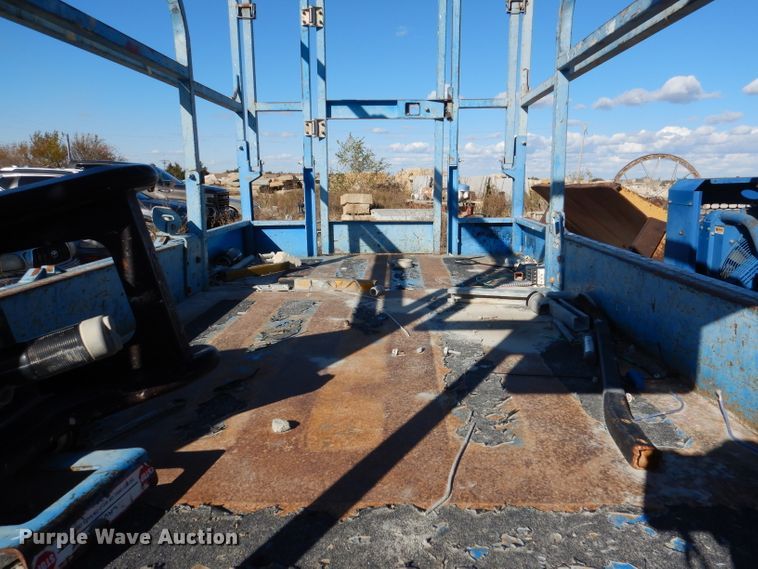 image for item DN5353 Genie GS-3246  scissor lift