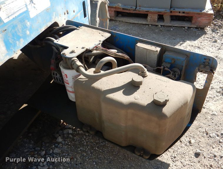 image for item DN5353 Genie GS-3246  scissor lift