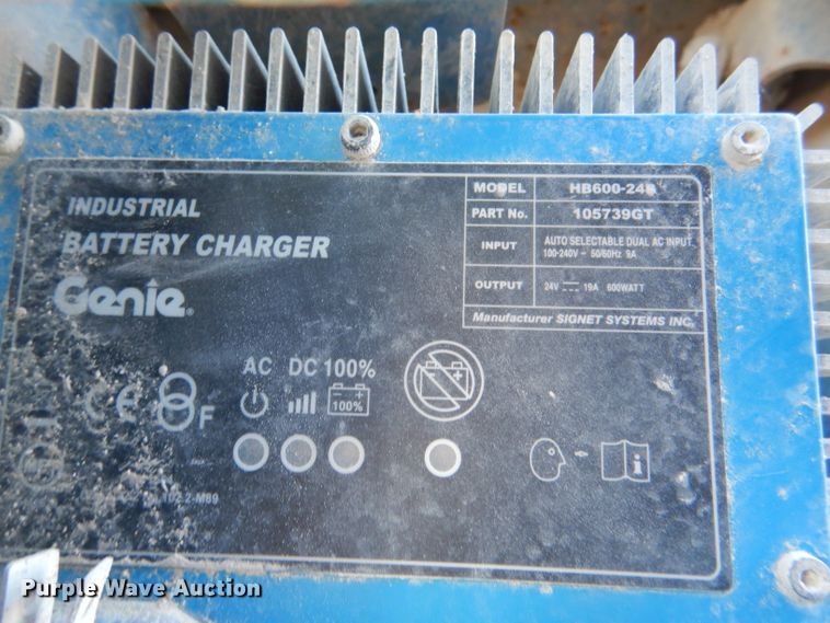 image for item DN5353 Genie GS-3246  scissor lift