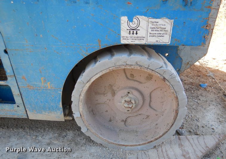 image for item DN5353 Genie GS-3246  scissor lift