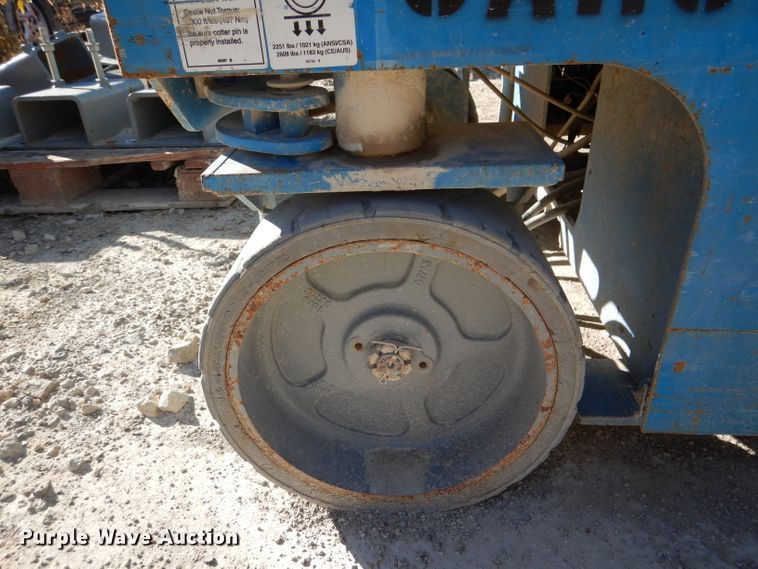 image for item DN5353 Genie GS-3246  scissor lift