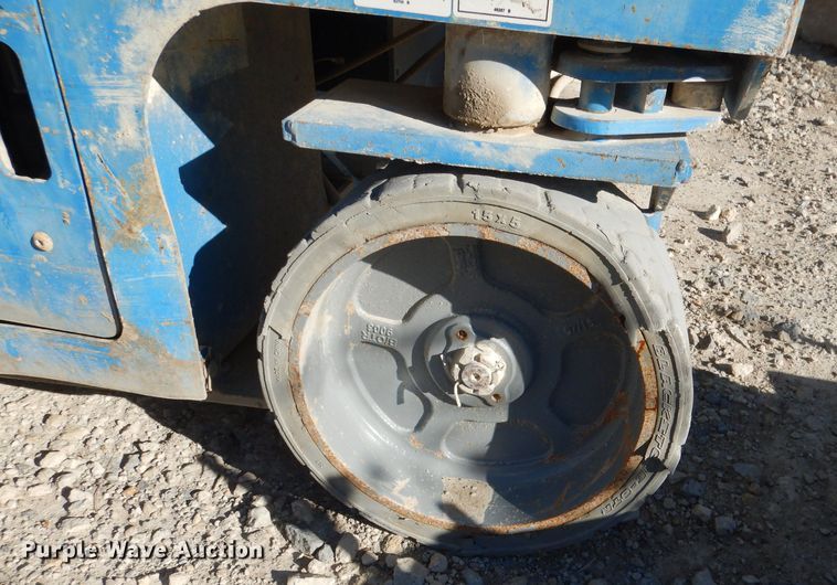 image for item DN5353 Genie GS-3246  scissor lift