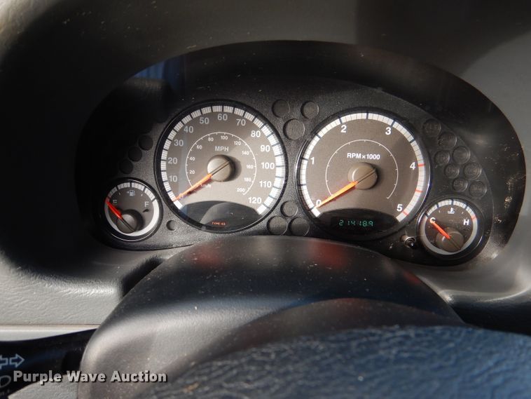 image for item DN5357 2005 Jeep Liberty  SUV