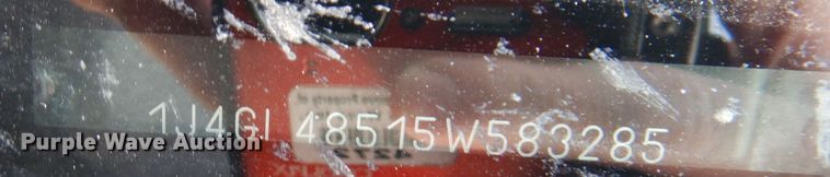 image for item DN5357 2005 Jeep Liberty  SUV