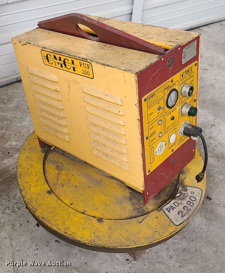 image for item DN5699 (2) vacuum lifts