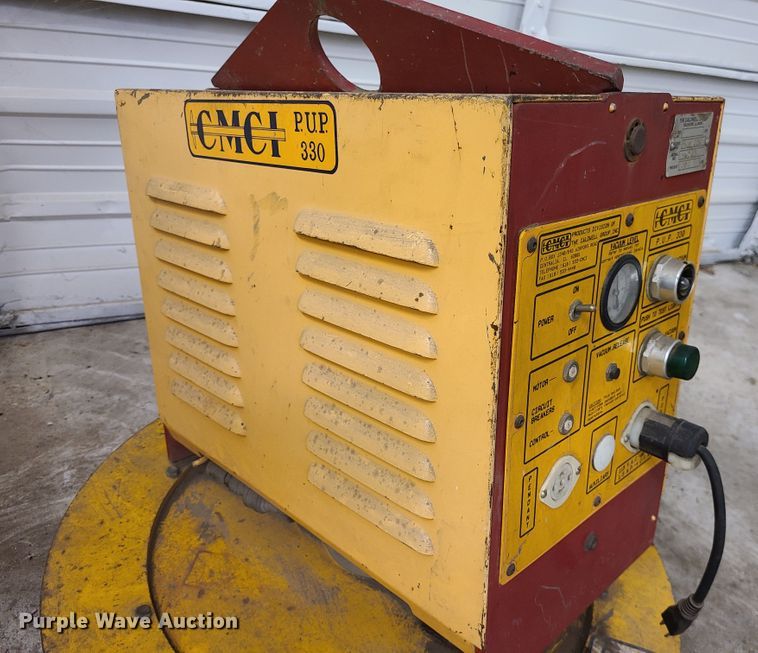 image for item DN5699 (2) vacuum lifts